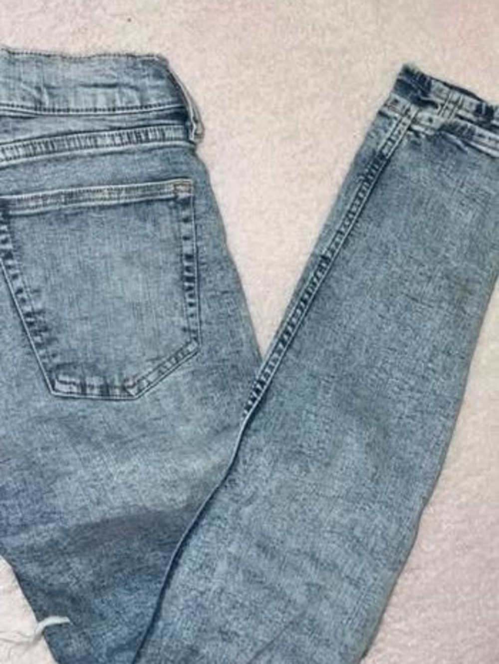 H&M Men's Skinny Jeans in Faded Blue